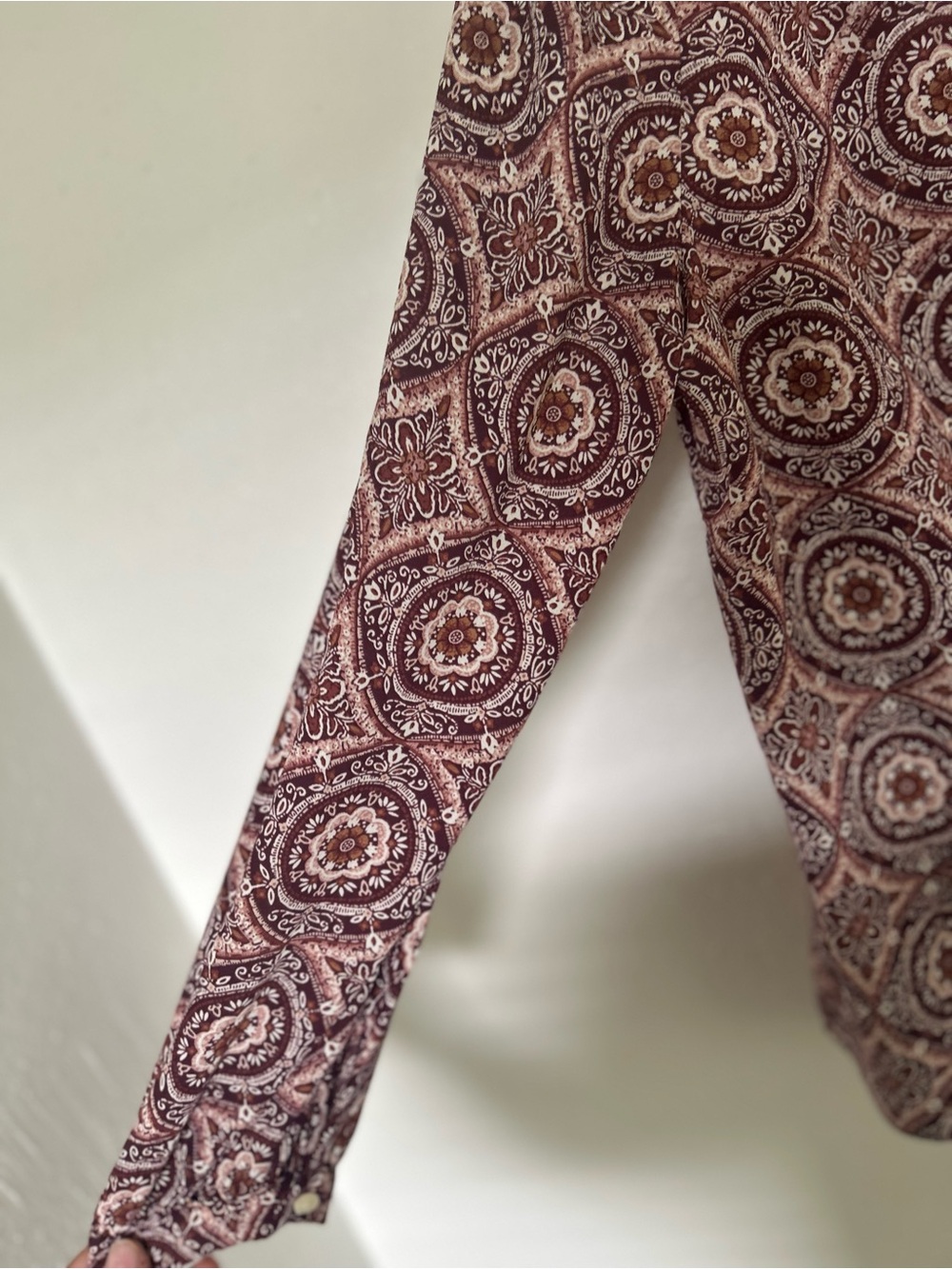 Ann Taylor Factory Maroon Paisley-Print Long Sleeve Blouse - Picture 4 of 7